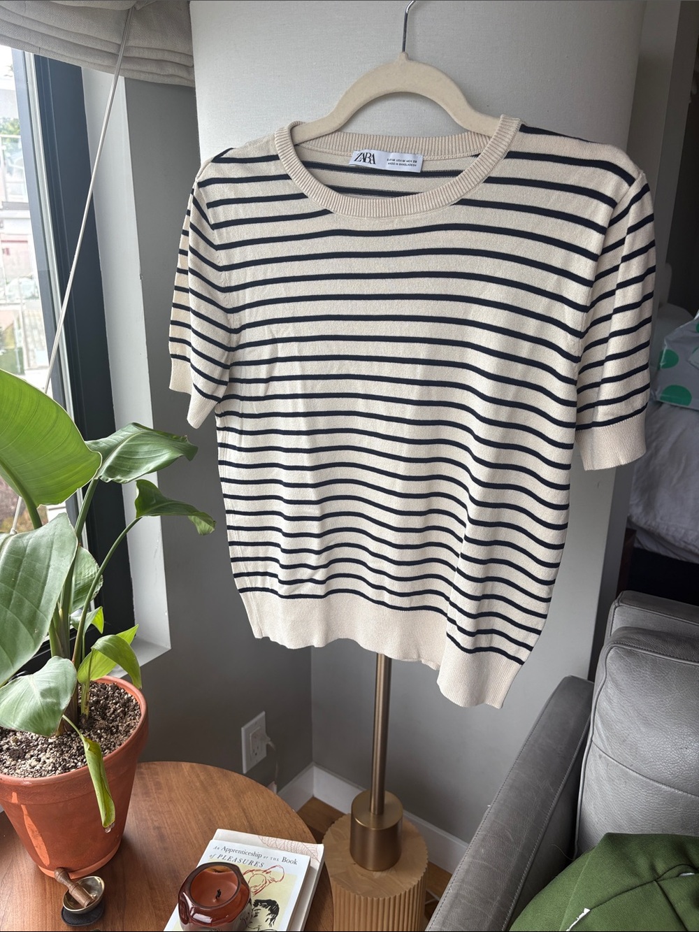 Zara Cream and Black Striped Short Sleeve Knit